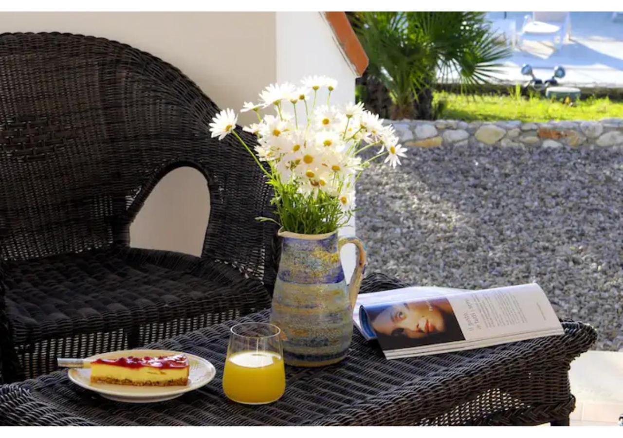 Poggio Di Luna B&B Relais เปสคีชี ภายนอก รูปภาพ
