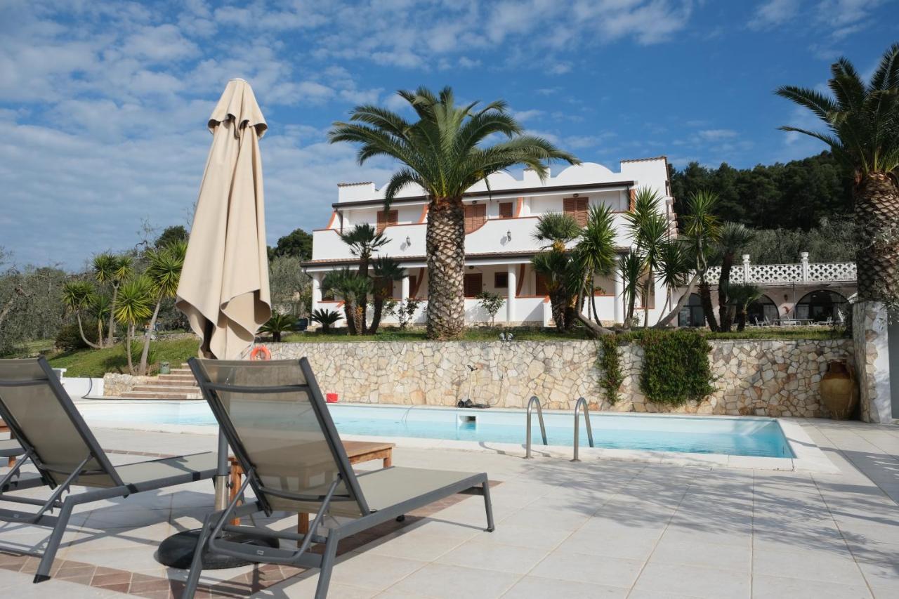 Poggio Di Luna B&B Relais เปสคีชี ภายนอก รูปภาพ