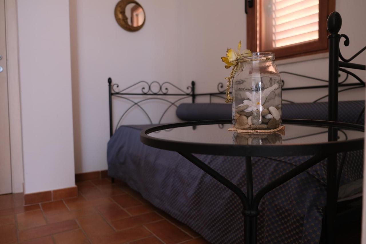 Poggio Di Luna B&B Relais เปสคีชี ภายนอก รูปภาพ