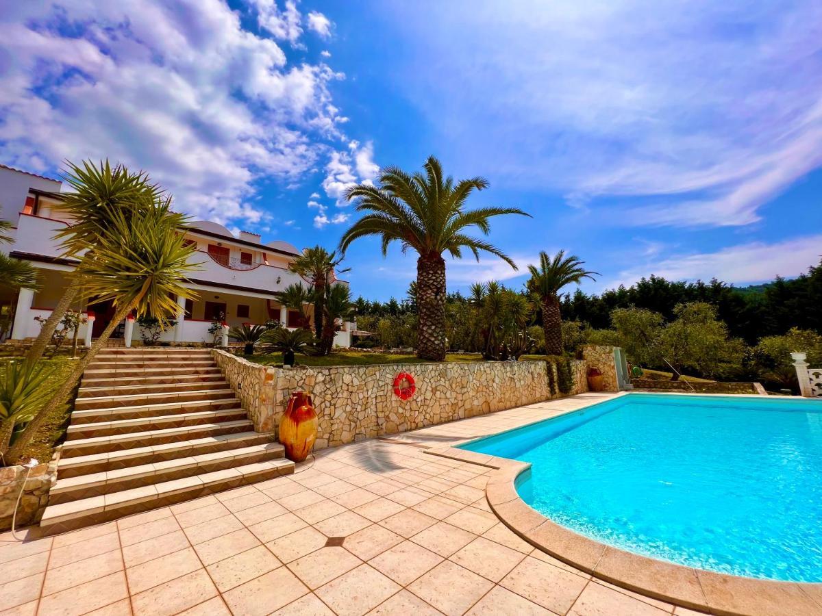 Poggio Di Luna B&B Relais เปสคีชี ภายนอก รูปภาพ