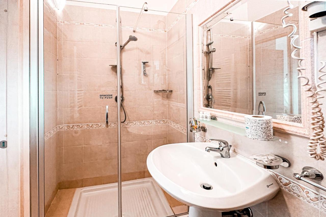 Poggio Di Luna B&B Relais เปสคีชี ภายนอก รูปภาพ